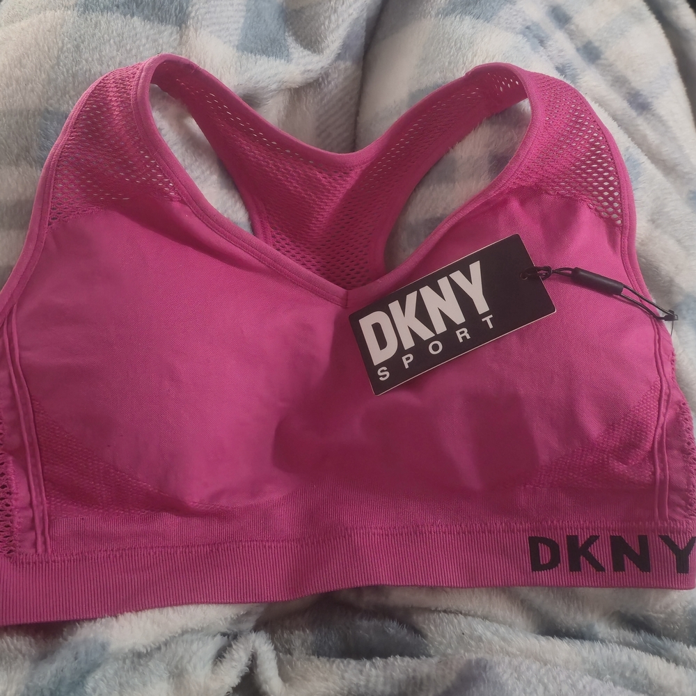 NWT DKNY Sport Bra- Removable Pads- Breathable Mesh Sides & Back- T-Back-Size XL